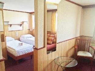 Ujlipotvaros Alquiler De Eote | Fortuna Boat Hotel Budapest