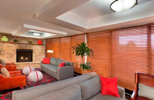 Downtown Asheville Hotel | Four Points by Sheraton Asheville Downtown