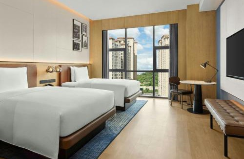 Huaxi Hotel | Four Points by Sheraton Guiyang Huaxi Park