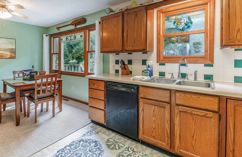 Ludington Cabaña | Four Seasons Cottage on Hamlin Lake Bayou