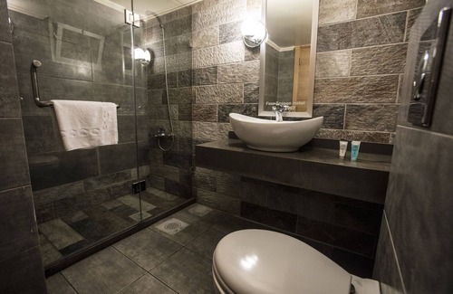 Halat Hotel | Four Seasons Halat