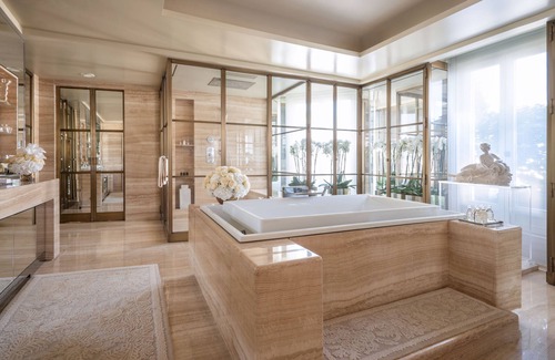 Champs-Elysees Otro | Four Seasons Hotel George V