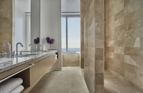 Center City West Hotel | Four Seasons Hotel Philadelphia at Comcast Center