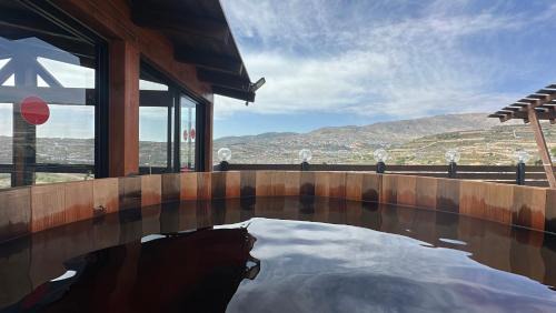 Masade Chalet De Esquí | Four seasons view