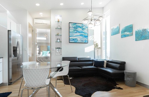 Aldrich Cabina | Retiro privado para parejas. Lujoso y moderno. Perfecto para una escapada tranquila.