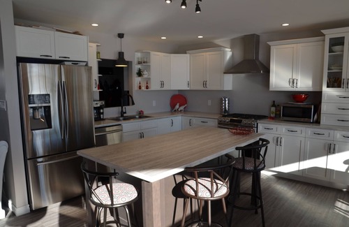 Magnetawan Cabaña | Fox Run: Waterfront Lakehouse con vistas impresionantes y detalles de lujo