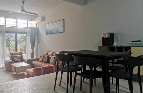 Kuah Villa | Foxi Nagoya holiday villa 999