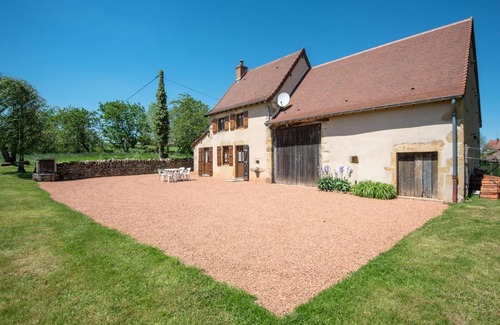 Saint-Christophe-en-Brionnais Casa | Gîte de Sernier - SAINT-CHRISTOPHE-EN-BRIONNAIS