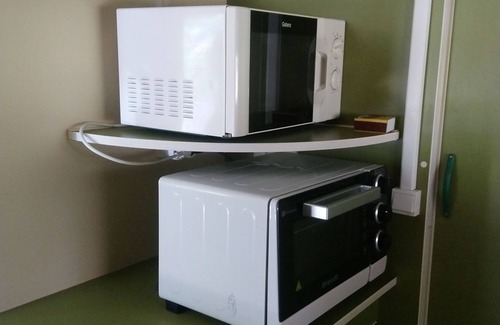 Saint-Laurent-les-Bains Alquiler De RV | Camping Le Ceytrou