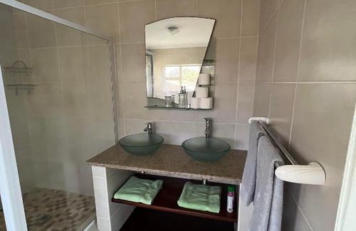 Athlone Casa | Francis Place Guesthouse