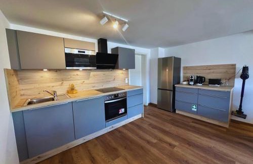 Großhabersdorf Apartamento | Frankenherz-Apartments - Premium Wohnung mit Terrasse, nahe Playmobil-Funpark & zur Messe, Self-Check-In