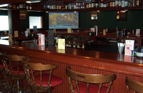 Norwich Hotel | Fred's Inn Restaurant & Lodging