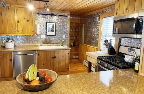 Fishs Eddy Casa | FRENCH WOODS FARMHOUSE | TimeOut NY's Pick in Hancock