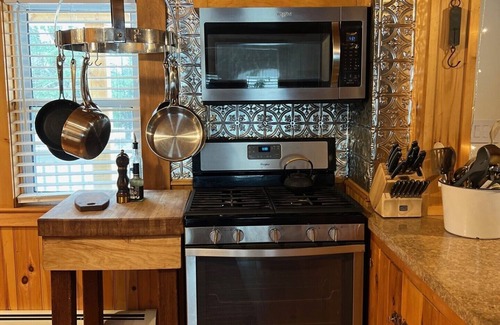 Fishs Eddy Casa | FRENCH WOODS FARMHOUSE | TimeOut NY's Pick in Hancock