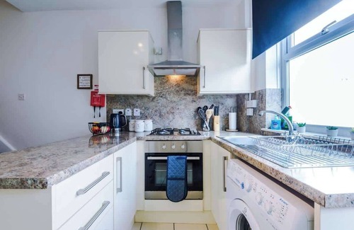 Chester Cabaña | Fresh house, amazing location, great for couples!