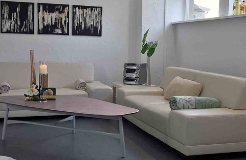 Mellrichstadt Apartamento | Freundlich Eingerichtete Ferienwohnung mit Zwei Schlafzimmern