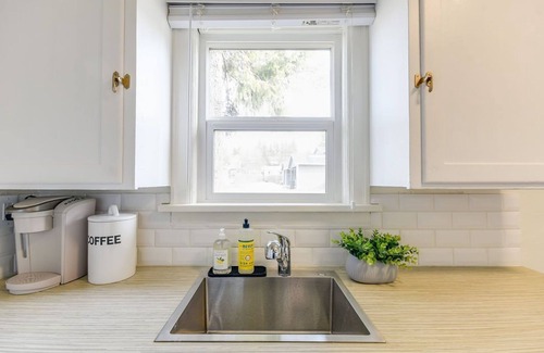 Moscow Apartamento | Fried Egg Flat