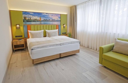 West Hotel | Friends Hotel Düsseldorf Airport