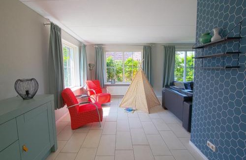 Tzummarum Villa | Friesland Villa & Blick auf den Horizont