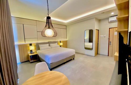 Tuban Sub-District Hotel | Front One King Hotel Tuban