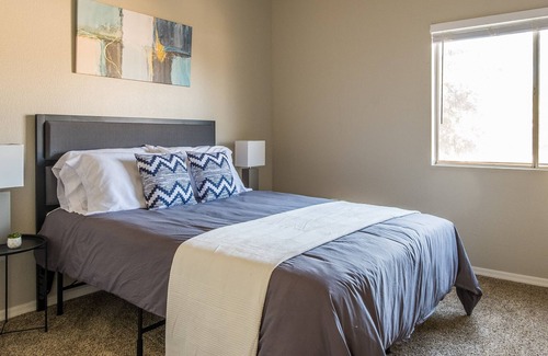 Paradise Valley Village Apartamento | FRONTDESK North Scottsdale Paradise Valley Apts