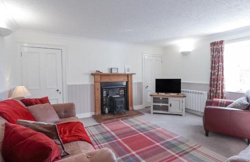 Fortrose Casa | Fuchsia Cottage