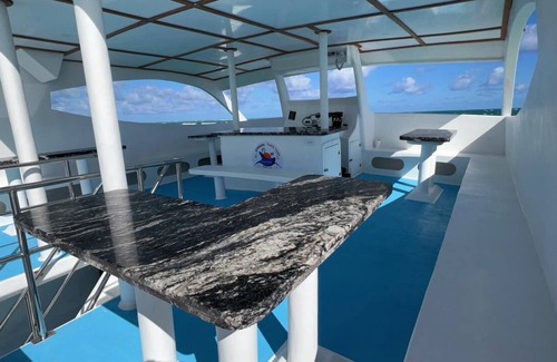 Bavaro Alquiler De Eote | 🏝️ Full-Day Yacht Adventure: Fun Memories, Captain & Crew Included🤩