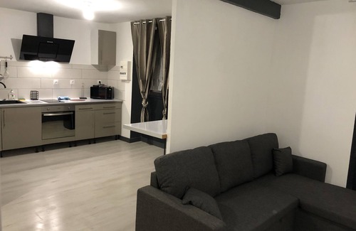 Bourgueil Apartamento | Fully furnished and equipped studio "2