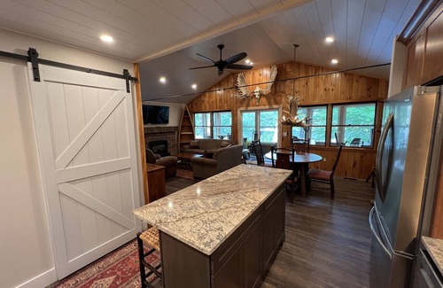 Lake Luzerne-Hadley Casa | Fully Renovated Year Round Adirondack Waterfront Retreat