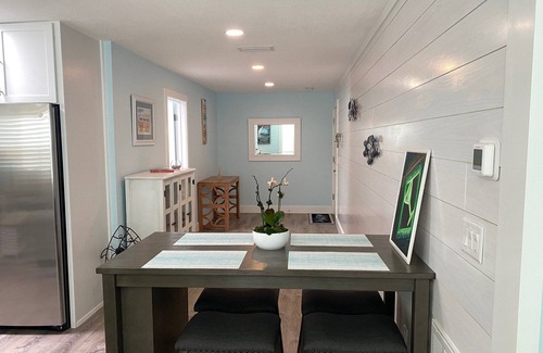 Boca Grande Apartamento | Fun Spot in Downtown Boca GRande - 1/1 apartment above the Temp Restaurant !