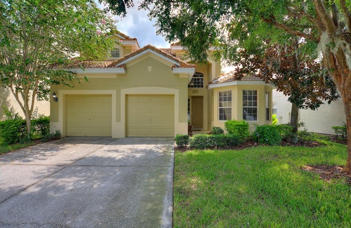 Windsor Hills Cabaña | Funcation at Windsor Hills by Shine Villas Sleeps up to 12