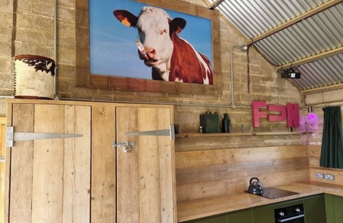 Culworth Casa | Funky barns, for up to 10 Special Friends