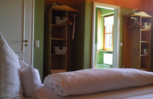 Großbundenbach Casa | Gästehaus 'Alte Bäckerei' Kaffeehaus