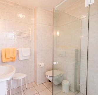 Barkhagen Apartamento | Gästehaus BärenHof