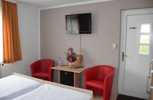 Guestrow Casa | Gästehaus Pension Heß - Das kleine Hotel