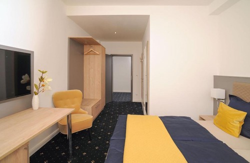 Elsterwerda Hotel | Gästehaus Weinberge