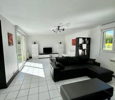 Villiers-Saint-Benoit Casa | Gîte à l’orée du pré