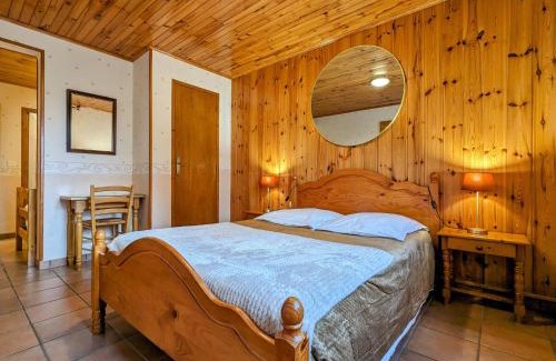 La Fagette Casa | Gîte avec terrasse privative et jardin fleuri à Saugues, tout inclus - FR-1-582-90