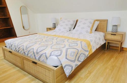 Locmaria-Plouzane Casa | Gîte bohème à 5 min de la plage