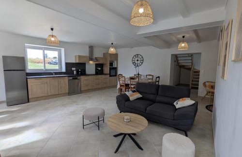 Challignac Casa | Gîte charentais rénové avec jardin et terrasse - FR-1-653-281