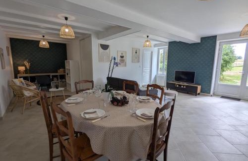 Challignac Casa | Gîte charentais rénové avec jardin et terrasse - FR-1-653-281