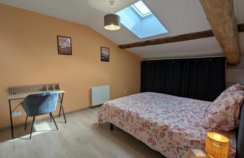 Challignac Casa | Gîte charentais rénové avec jardin et terrasse - FR-1-653-281