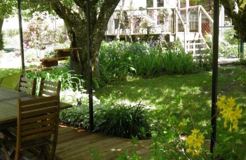 Herisson Casa | Gîte cosy en bord de rivière avec jardin, proche village médiéval, idéal famille, animaux acceptés - FR-1-489-247