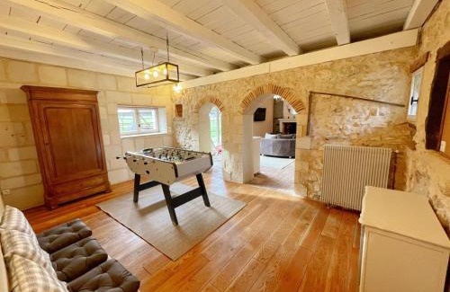 Rille Casa | Gîte de charme avec piscine chauffée, salle de jeux, et salle de fitness proche du lac de Rillé - FR-1-381-563