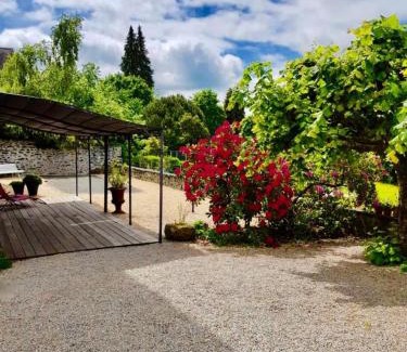 Uzerche Apartamento | Gîte de France A perle de vue 4 épis - Gîte de France 14 personnes MAE-0294