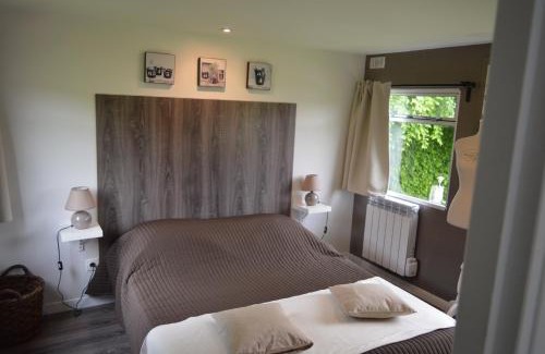 Campandre-Valcongrain Cama Y Desayuno | Gîte de la Cour