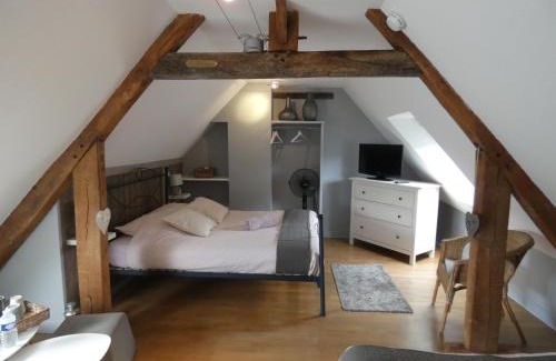 Campandre-Valcongrain Cama Y Desayuno | Gîte de la Cour