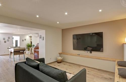 Luriecq Casa | Gîte de standing 5 suites - Jardin, terrasse et Wi-Fi - FR-1-496-355