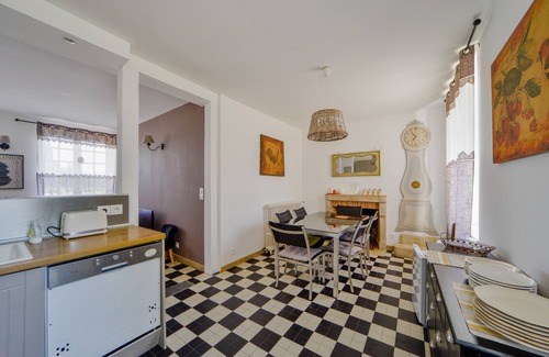 Sainte-Solange Apartamento | Gîte de Villecomte - Dos Habitaciones Piso, Capacidad 4