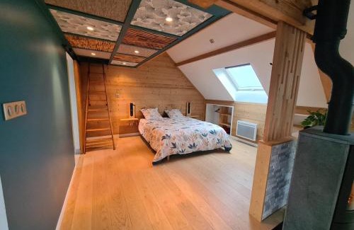 Boussy Apartamento | Gîte des Vernet - Loft chaleureux entre lacs et montagnes